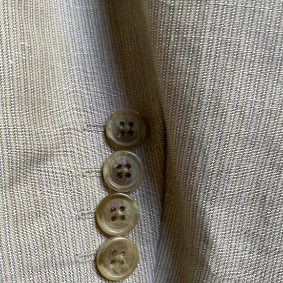 Men’s Calvin Klein suit. Large. - Picture 5 of 12